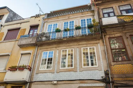 Oporto City View - Santo Ildefonso Отели рядом с достопримечательностью «Palacete do Barão de Nova Sintra»