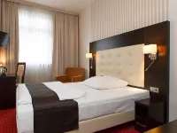 Hotel Herbst Berlin Отели рядом с достопримечательностью «Шпандау»