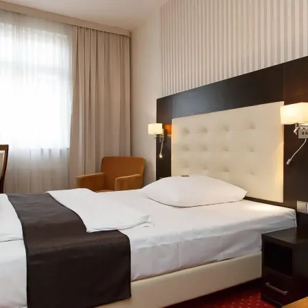 Hotel Herbst Berlin Отели рядом с достопримечательностью «Шпандау»