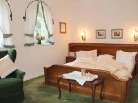 Dietrichsteinerhof Apartments & Rooms Hotels in Villach-Land