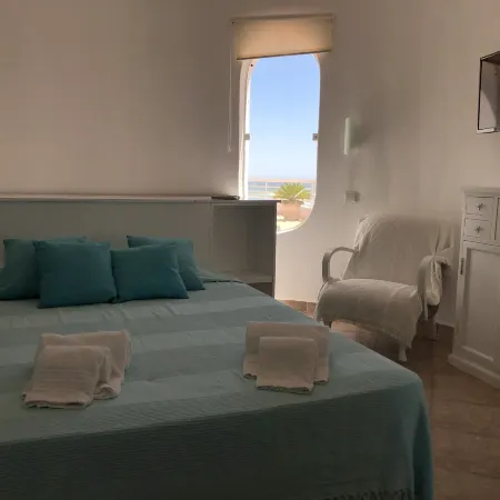 Borda d'Água, Praia da Oura