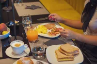 Etrus - Boutique Room & Rooftop - Morgenmad