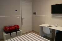 Room-Narciso - Stanza Matrimoniale - B&b Hotels in Ricota Grande
