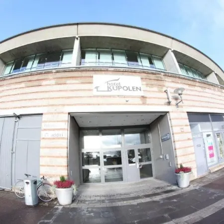 Hotel Kupolen