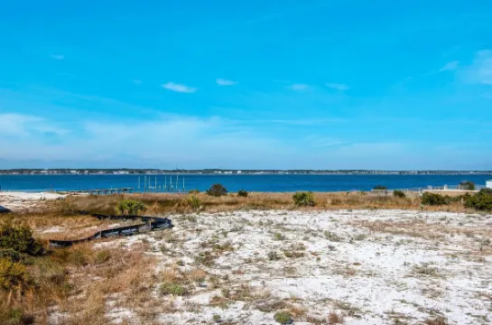 마카리오스 비치 블루