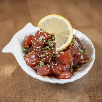 Surfrider Resort Hotel