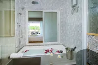Baan Rim Ao - Hot Tub
