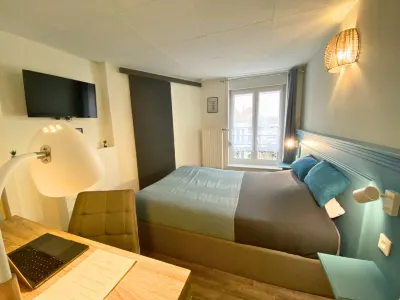 Chambre privative au centre de Bourbourg - proche commodités et gare Hôtels à : Bourbourg