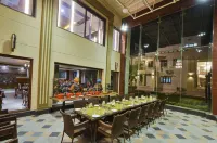 Lariya Resort