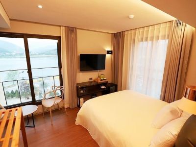 Namyangju Bukhangang Dolcecasa Hotel
