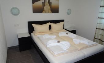 Hilda Apartments Rust