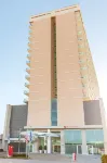 Ramada by Wyndham Macae Hotel & Suites Hotels near Carvalho Educational Center