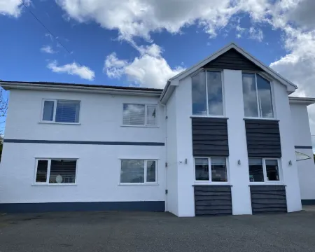 Gwynfryn Guest House Hotels in Tavernspite