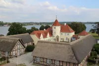 Gl. Avernæs Sinatur Hotel & Konference Hotels in Faaborg