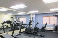 Quality Inn & Suites Hôtels à : Benton Charter Township