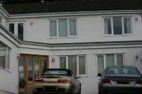 Torlands Hotels in Monmouth