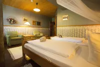 Hotel Kolonieschänke Hotels in Burg