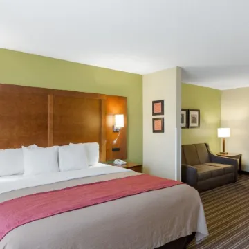 Comfort Inn & Suites Fayetteville-University Area