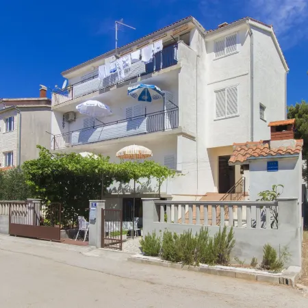 Apartments Slavica