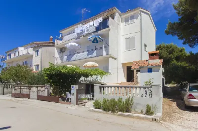 Apartments Slavica Hotel in zona Velika Raduca beach