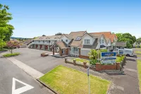 Ashleigh Court Motel Hotels in Glenholme