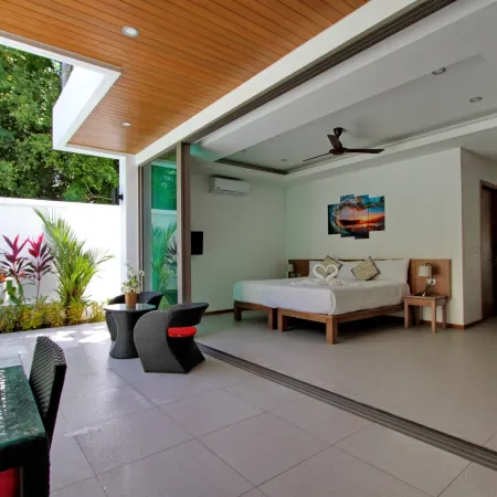 Ya Nui Beach Villas
