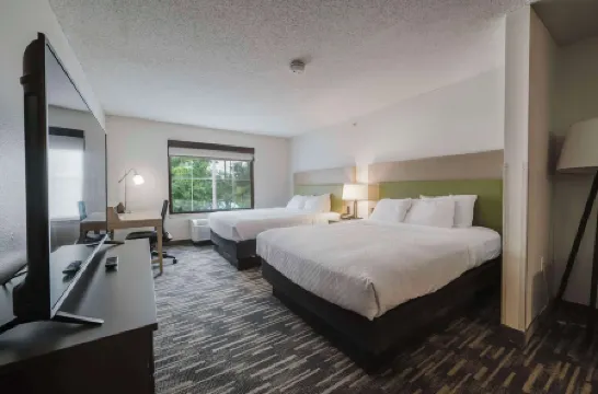 麗笙鄉村套房酒店-紐約州喬治湖昆斯伯裏