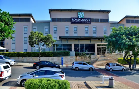 Road Lodge Umhlanga Ridge Hotels near Umhlanga Beach