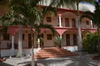 Hotel le Flamboyant Hotels in Ziguinchor