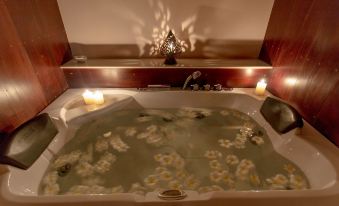 Royal Angkor Resort & Spa