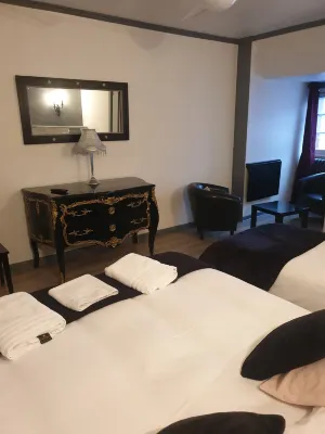Hôtel de l'Ecu Hotels in Saint-Amand-Mont-Rond