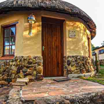 Ardmore Guest Farm Hotel Exterior