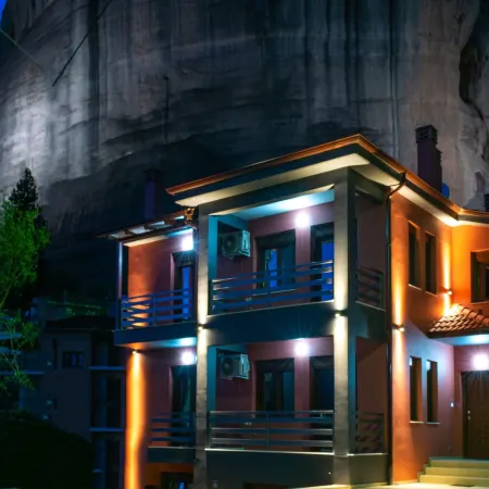Elia Deluxe Accommodation