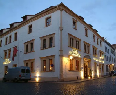 Romantik Hotel Tuchmacher Hotel dekat Dicker Turm (Frauenturm)
