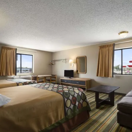 Super 8 by Wyndham Blackwell