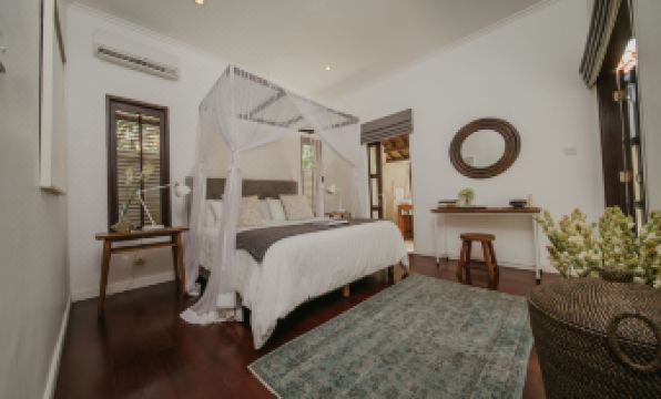 Villa Eight