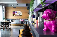 Moxy Frankfurt Eschborn - bar