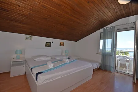 Apartments Ana Отели в г. Zadvarje