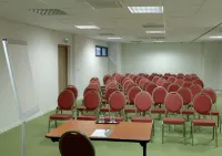 โรงแรมเลอ พัลลาดิor