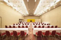 Quintessa Hotel Ogaki Hotels in Оґакі