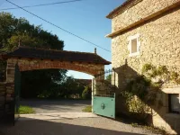 Domaine de la Rode Buze Hotel di Mercues