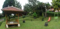 Villa ChavaMinerva Istana Bunga-Lembang Hoteles en Parongpong
