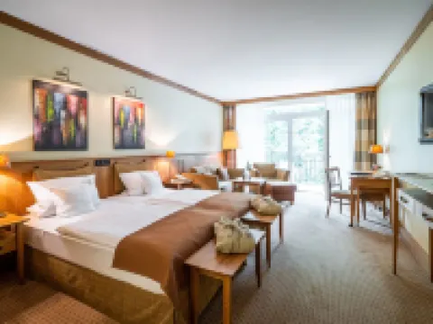 Waldhotel Tannenhäuschen Hotels in Wesel