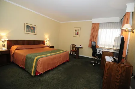 Hotel Diego de Almagro Calama Отели рядом с достопримечательностью «Terminal 1 of El Loa Airport»