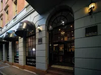 The Chancellor on Currie Hotels near Art Gallery of South Australia