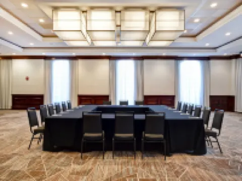 Embassy Suites by Hilton Greenville Golf Resort & Conference Center Hotels in Greenville