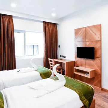 Treebo Vinayak Inn, 600 MTS from Coimbatore Railway Station