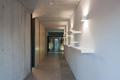 廊下 オー ポルト アパートメンツの写真