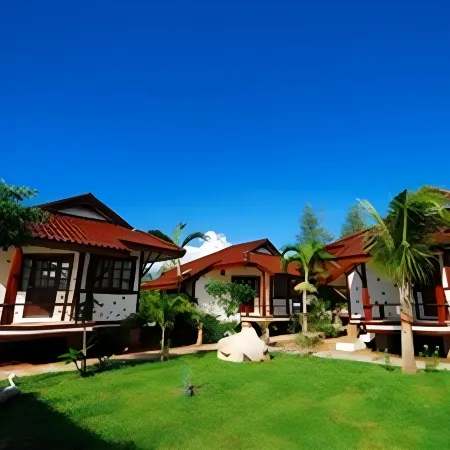 Talkoo Beach Resort Khanom