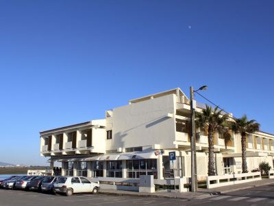 Aeromar Beach Hotel